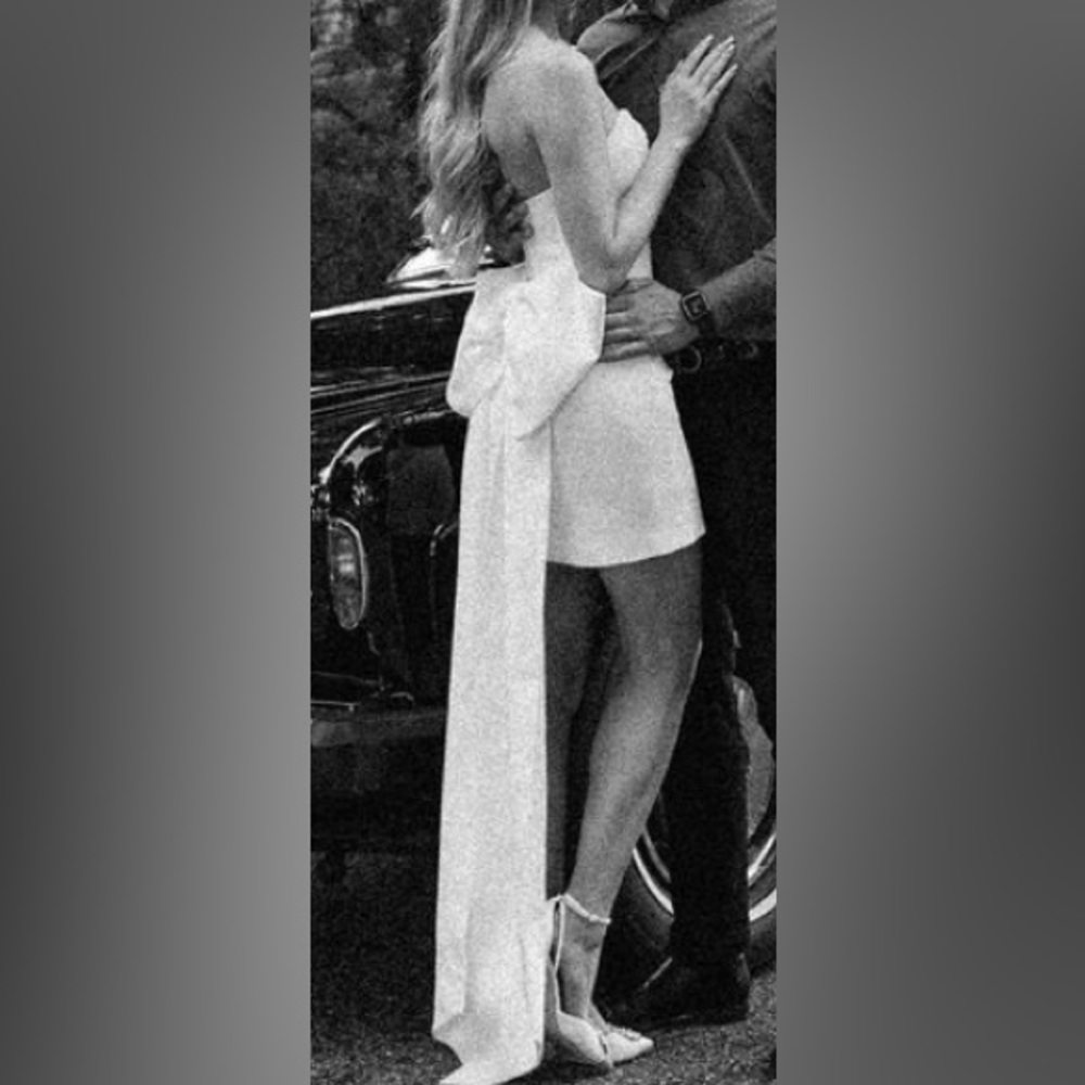 Meshki bow dress. Worn once. Size XS.